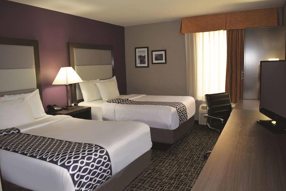 La Quinta Inn By Wyndham Radford Dış mekan fotoğraf
