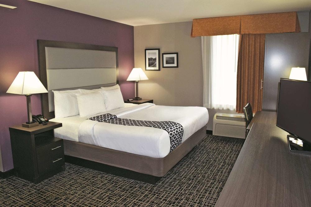 La Quinta Inn By Wyndham Radford Dış mekan fotoğraf