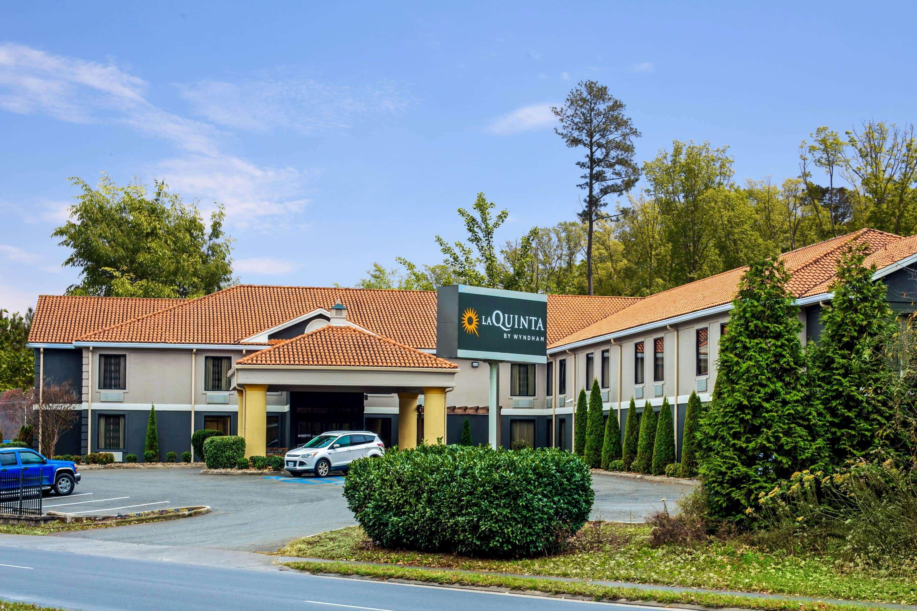 La Quinta Inn By Wyndham Radford Dış mekan fotoğraf