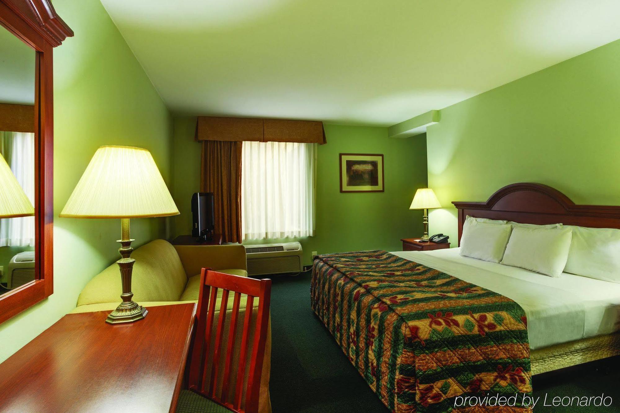 La Quinta Inn By Wyndham Radford Dış mekan fotoğraf